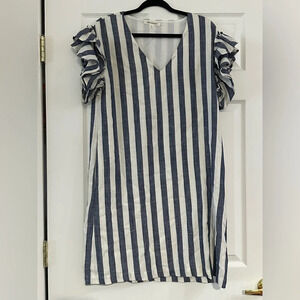 First Monday Cream and Navy Linen Dress Ruffle Sleeves Has Pockets Size Medium